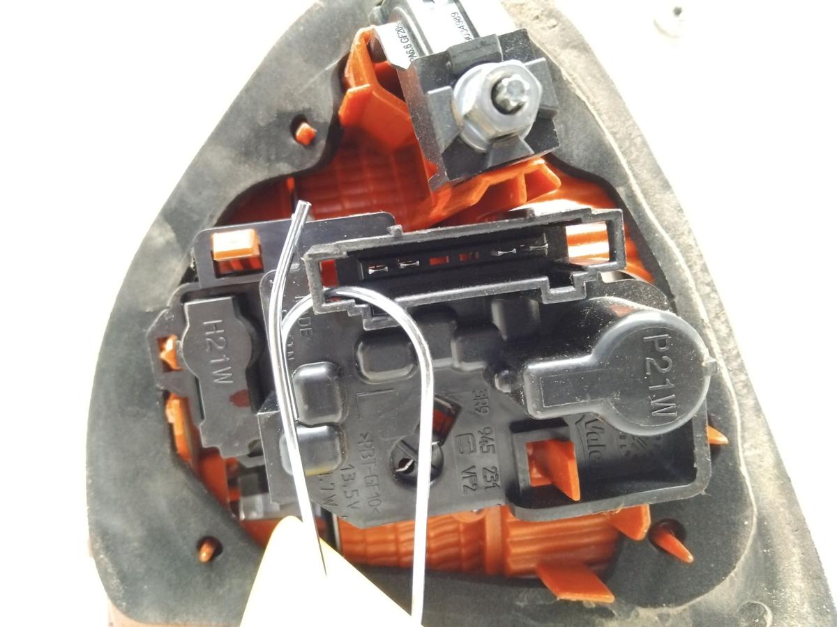 Seat Exeo ST 3R original R&uuml;ckleuchte Schlussleuchte links innen 3R9945093 BJ2011