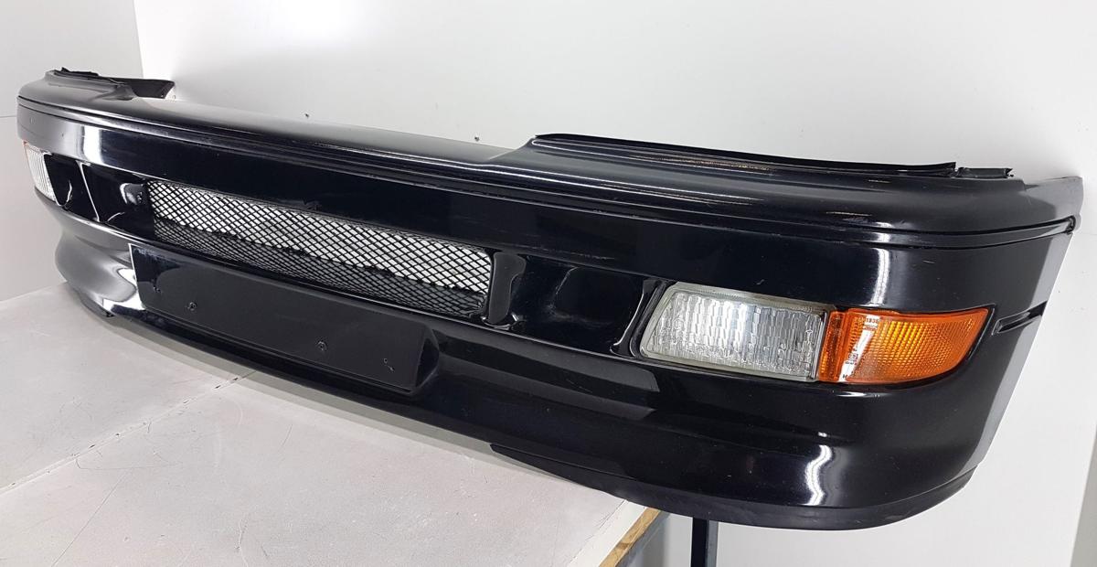 Ford Escort V Saphir Stoßstange Stoßfänger vorn in schwarz RS2000 Bj1991