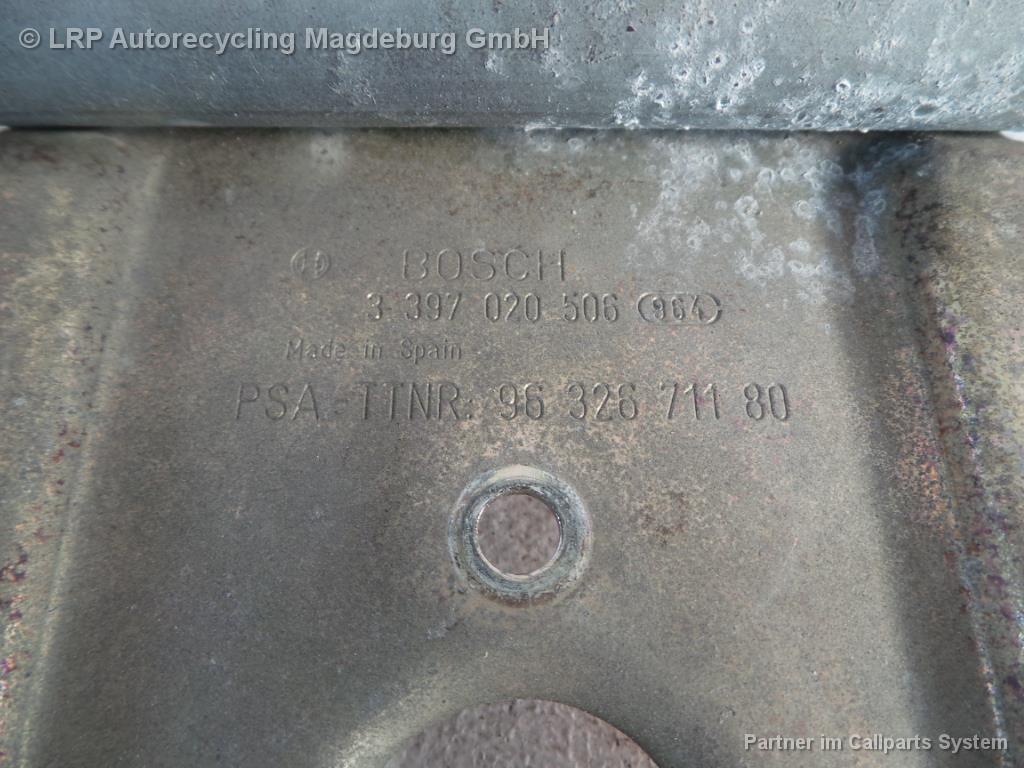 Citroen C5 Fließheck Bj.03 Wischergestänge vorn 9632671180 BOSCH 3397020506