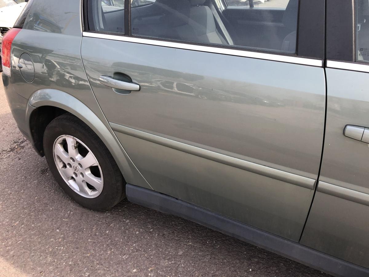 Opel Signum F48 T&uuml;r hinten rechts Fondt&uuml;r im Rohbau 3LU Bambusgr&uuml;n Met