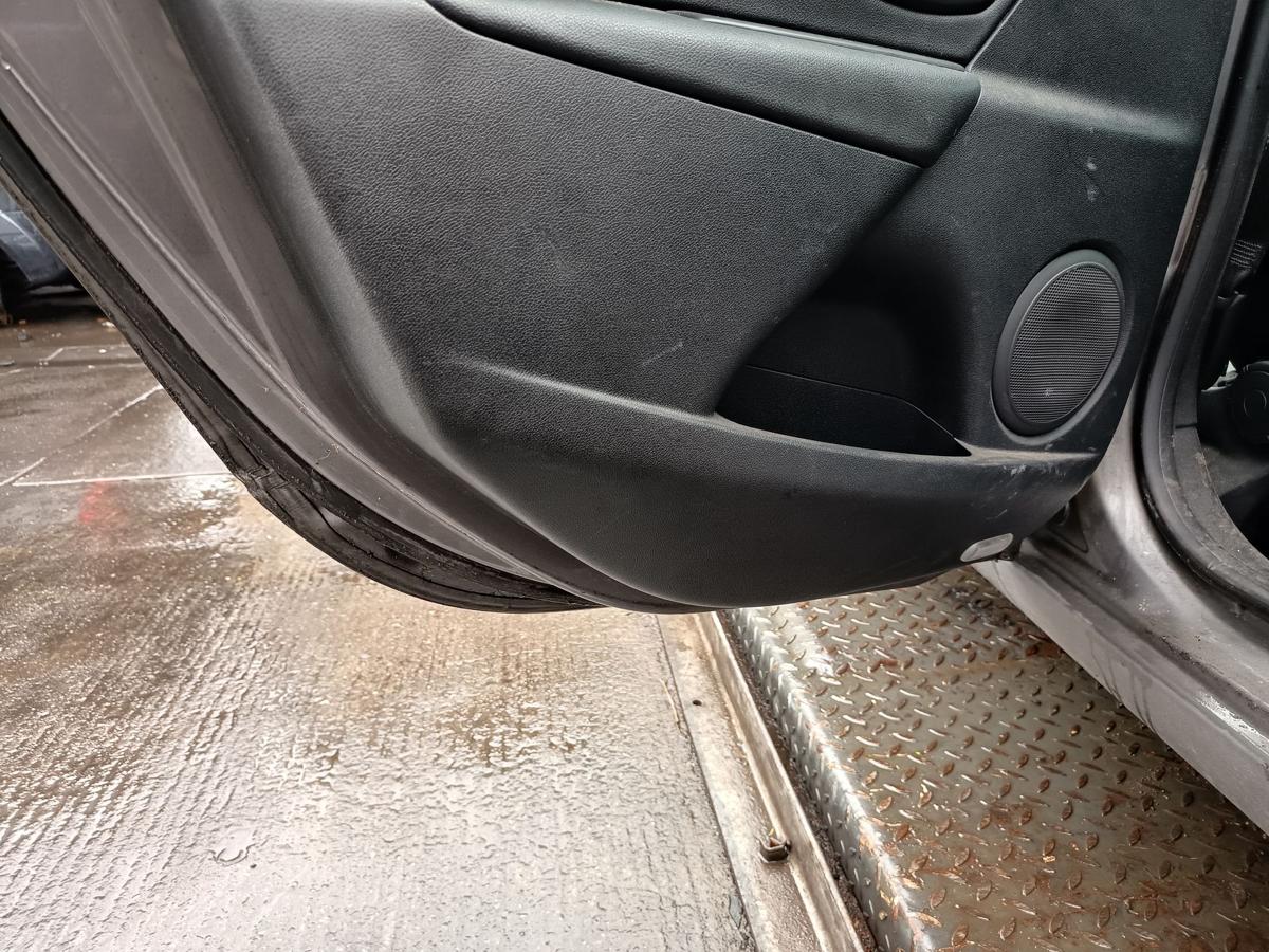 Renault Megane III Kombi orig T&uuml;r Roht&uuml;r hinten links TEKNG grau Bj 2010