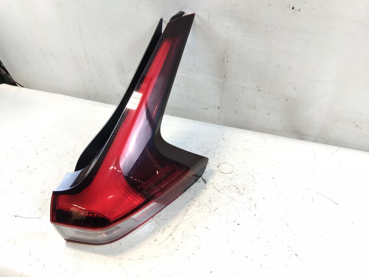 Mitsubishi Eclipse Cross original R&uuml;ckleuchte Schlussleuchte rechts Teil-LED