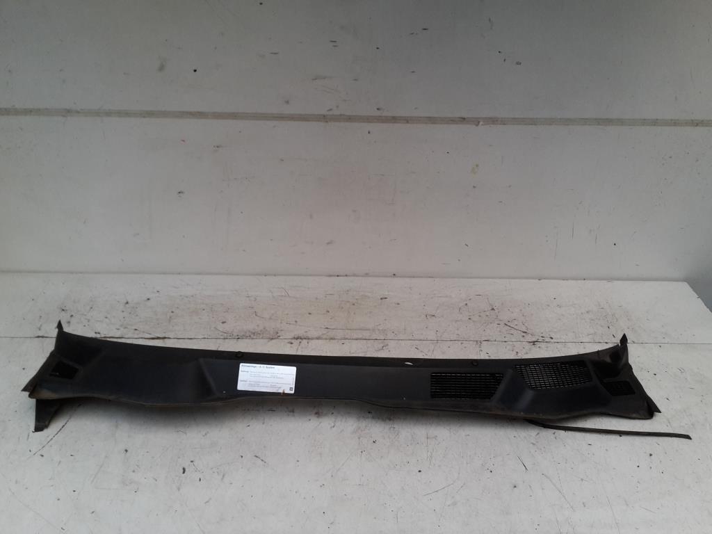 Opel Astra (G) Coupe BJ 2000 Abdeckung Wasserkasten Windlauf 90520680