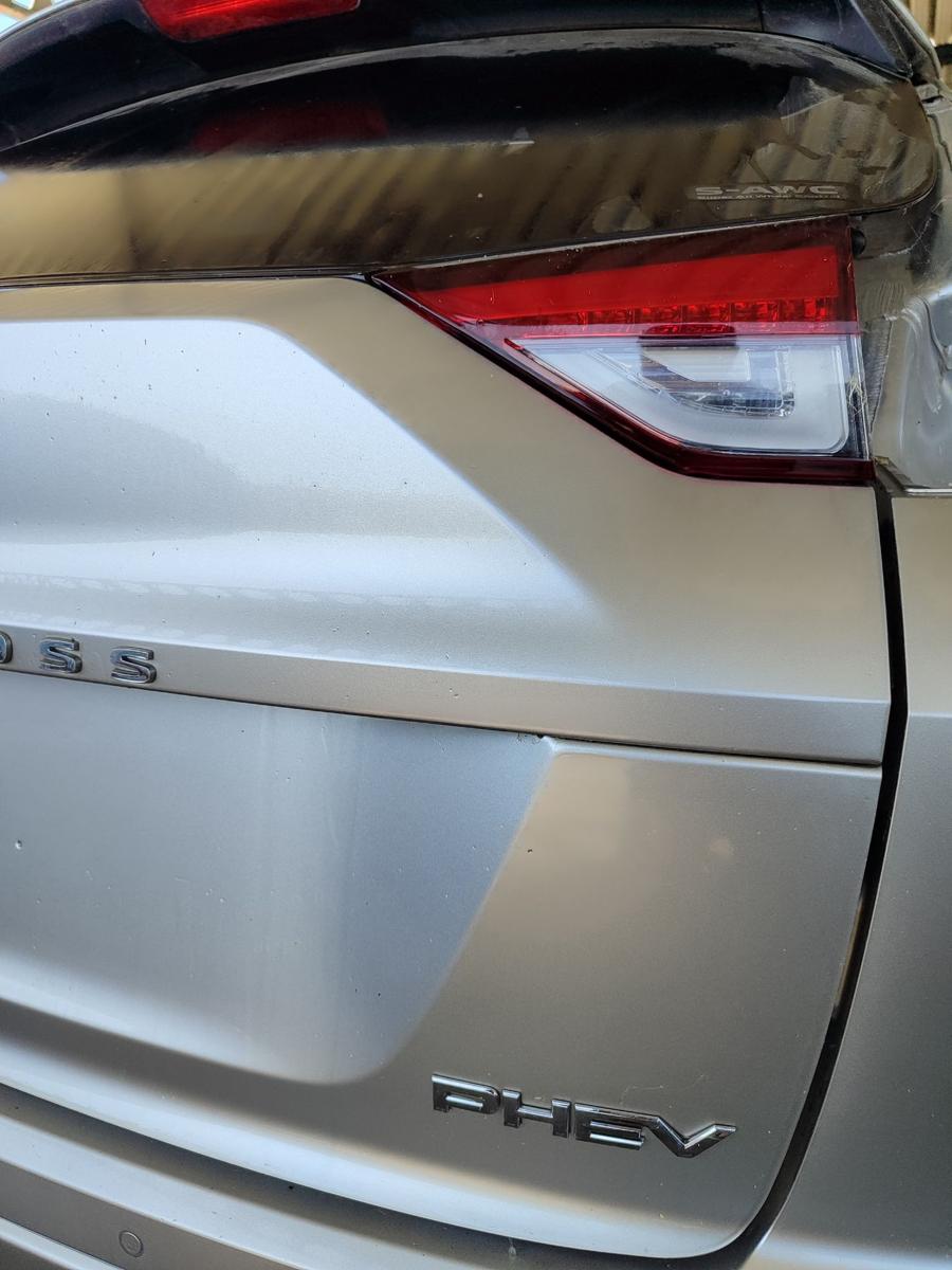 Mitsubishi Eclipse Cross original Heckklappe Kofferraumdeckel U25 Silber Scheibe