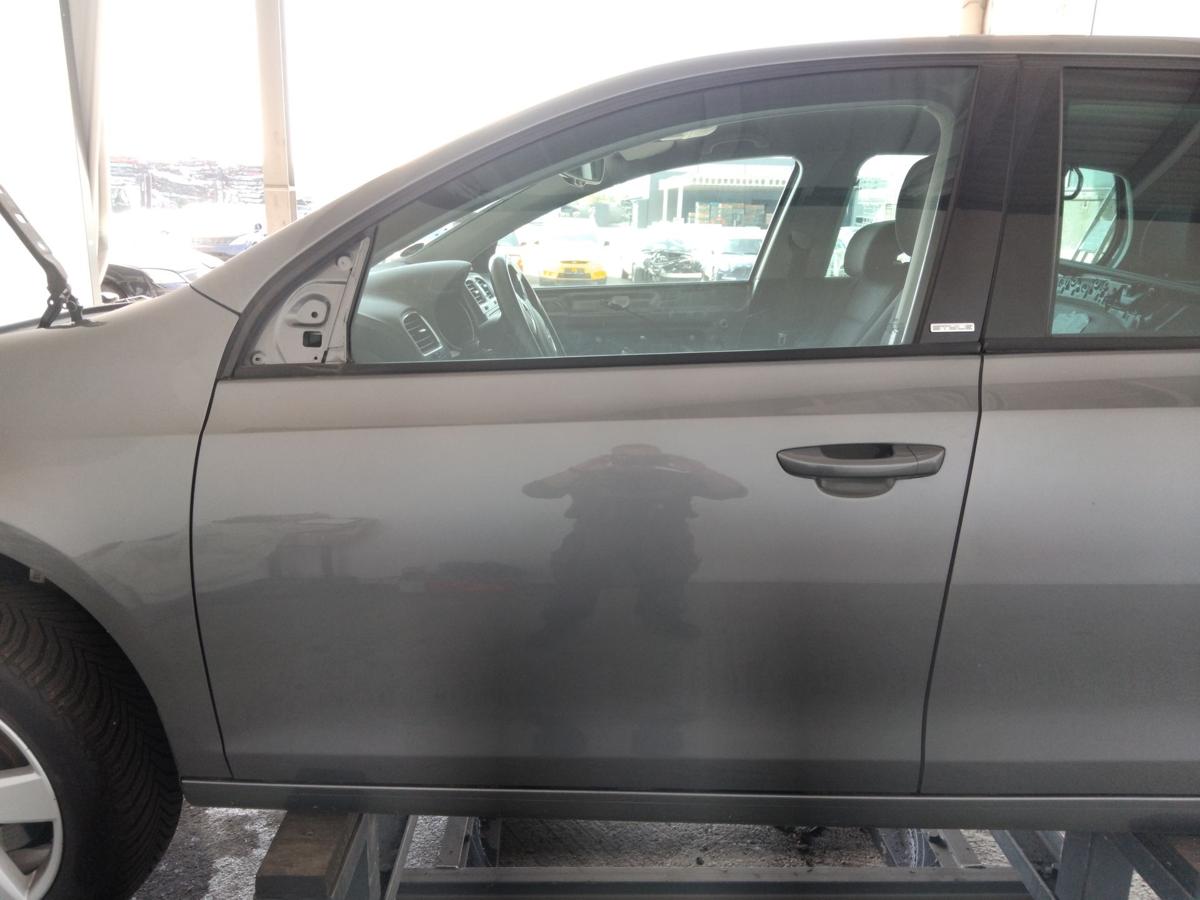 VW Golf 6 Tür vorn links Fahrertür 5-türig Fließheck LA7T unitedgrey BJ2012