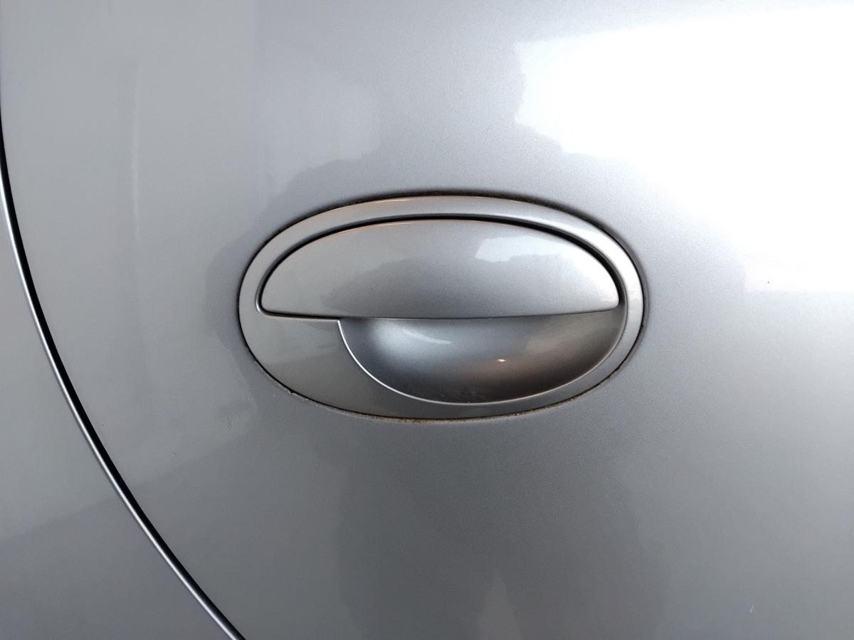 Opel Meriva A T&uuml;r hinten rechts 4OU fliedermetallic Z166 BJ2006