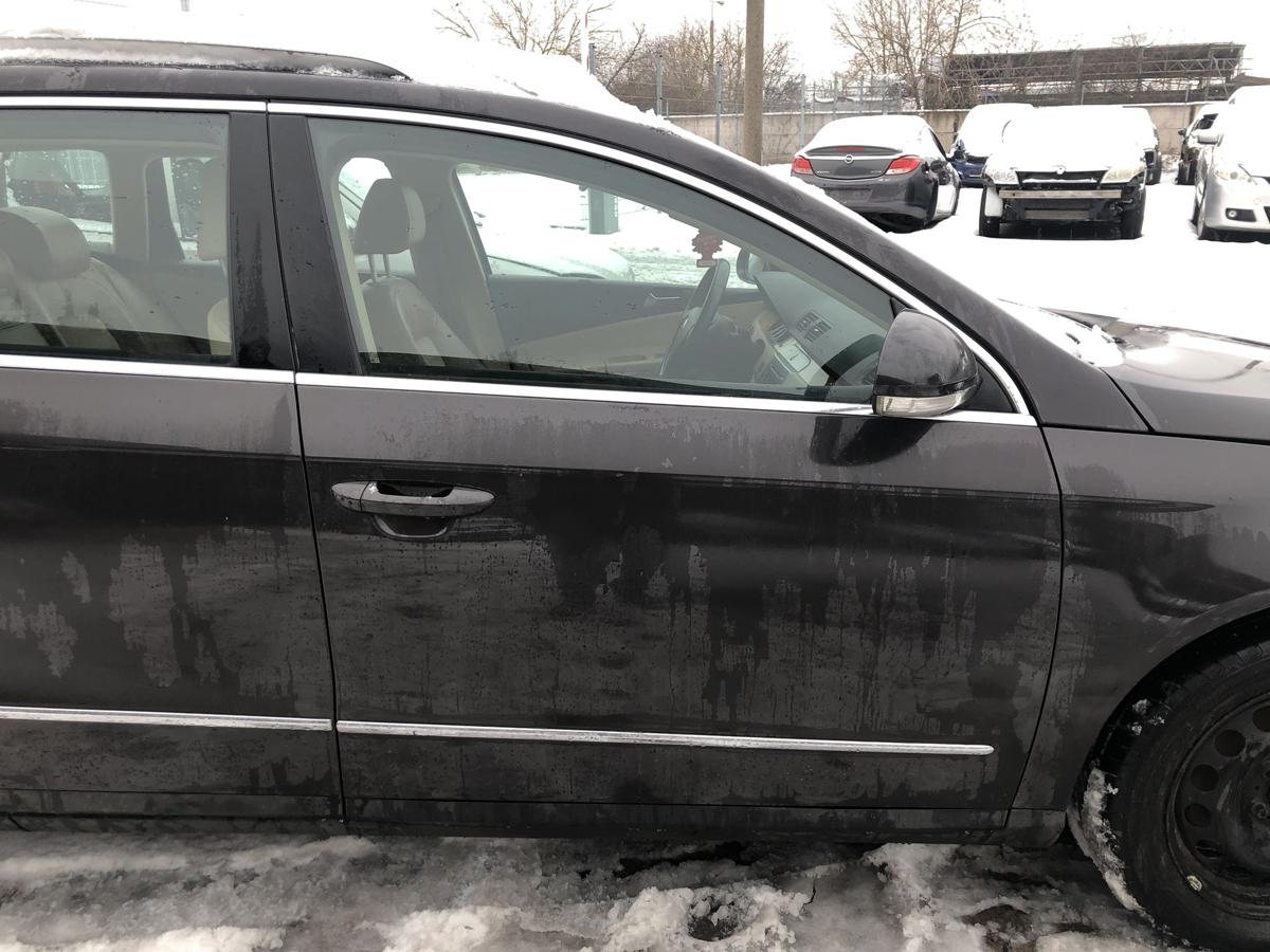 VW Passat 3C Variant T&uuml;r vorn rechts Beifahrert&uuml;r Rohbau Autot&uuml;r LC8Z Moccabrown