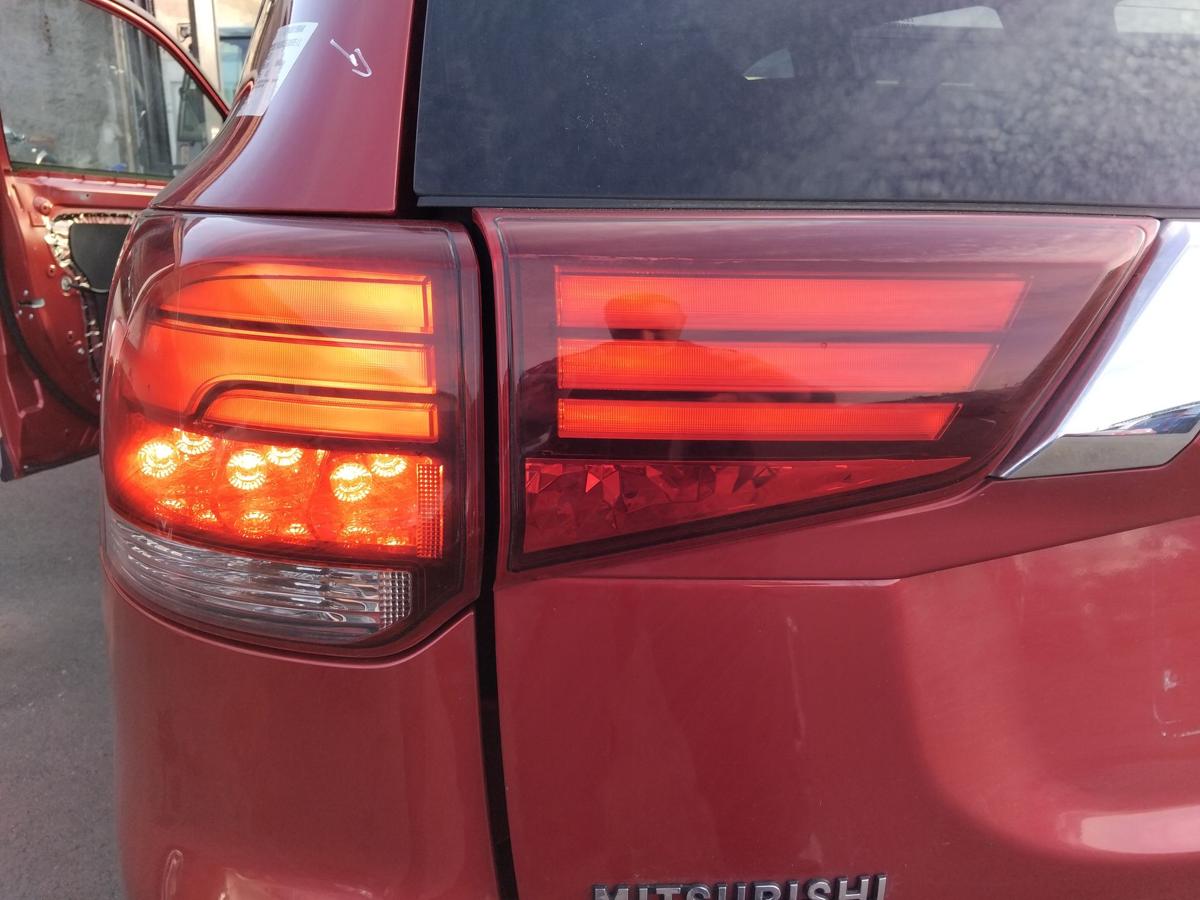 Mitsubishi Outlander 3 GF original R&uuml;ckleuchte Heckleuchte links au&szlig;en BJ2016