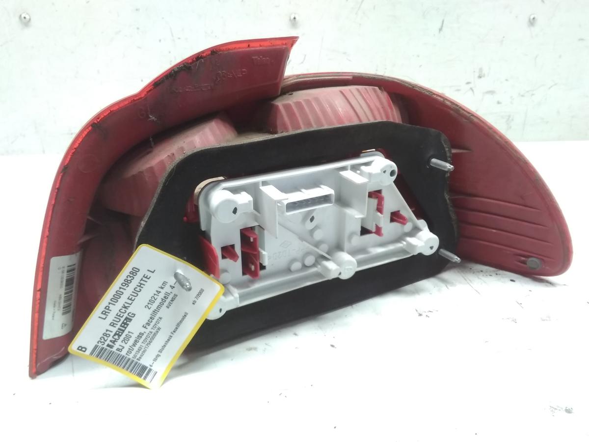 Toyota Avensis T22 Facelift R&uuml;ckleuchte Heckleuchte links Stufenheck Bj.2001