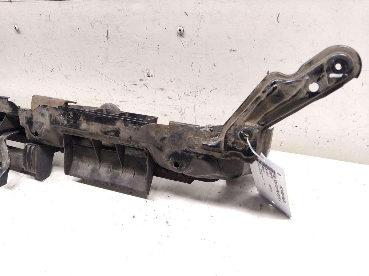 Hyundai i30 GD Kombi original Schlosstr&auml;ger oben inkl.Haubenschloss BJ2015