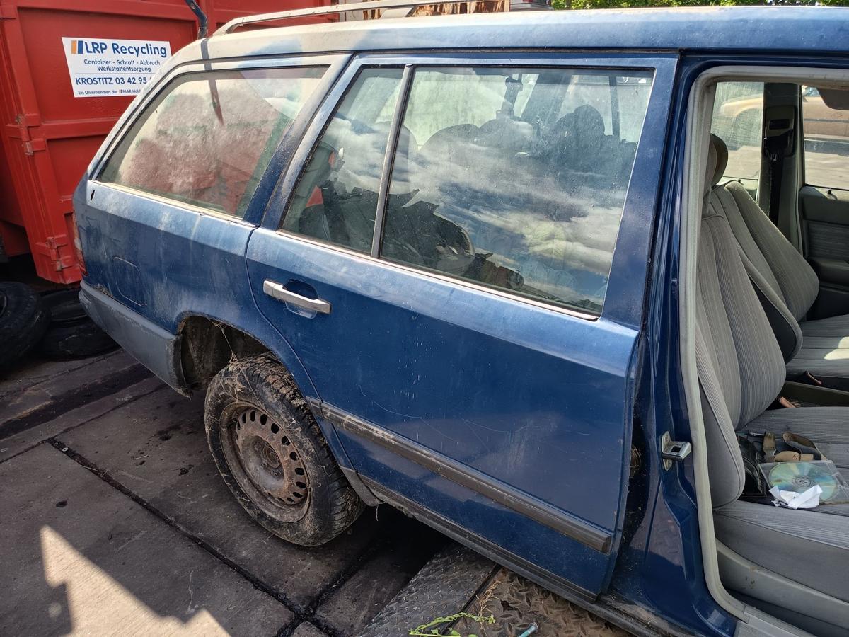 Mercedes S124 original T&uuml;r hinten rechts Fond 900 Surfblau Bj 1988