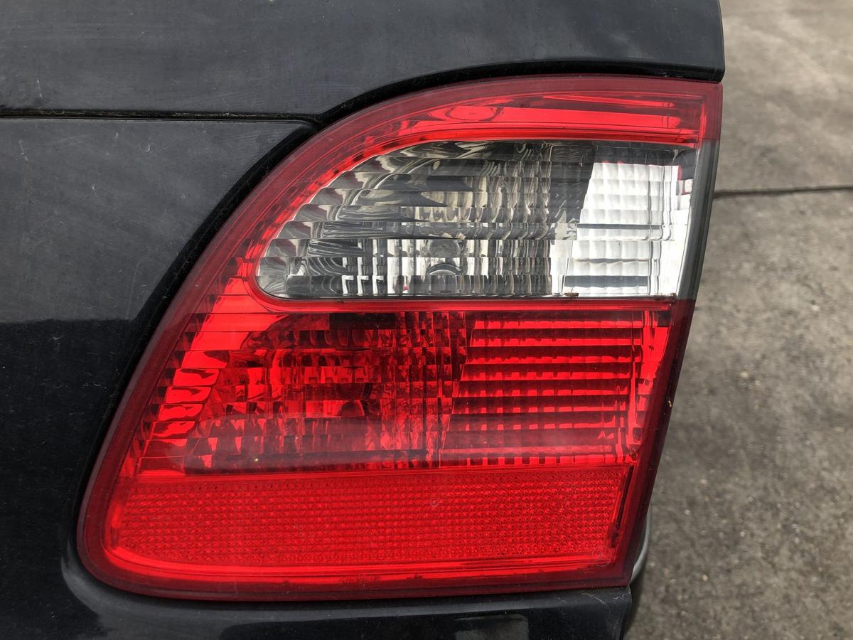 Mercedes E Klasse S211 Mopf R&uuml;ckleuchte innen rechts Heckklappe T Modell OEM