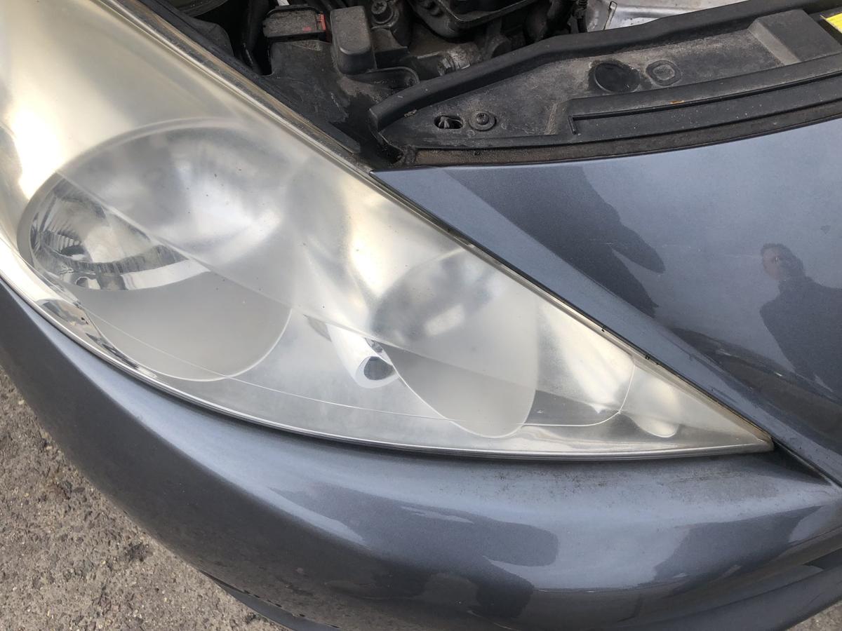 Peugeot 207 SW Typ WE Valeo Scheinwerfer rechts Frontscheinwerfer Halogen Tr&uuml;b