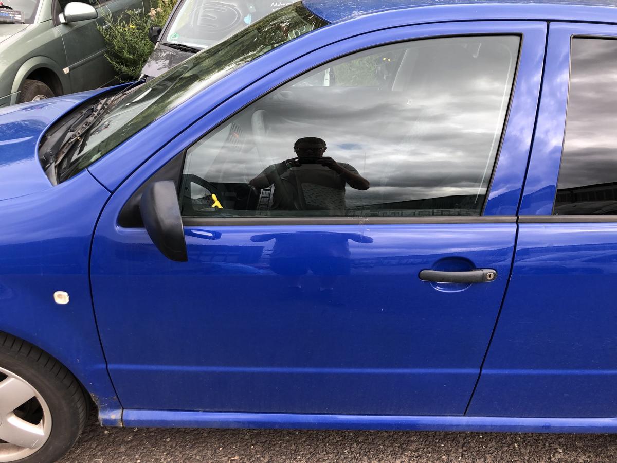 Skoda Fabia 6Y T&uuml;r vorn links Fahrert&uuml;r im Rohbau LF5K Dynamic Blau