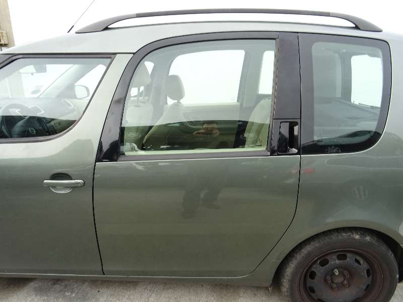 Skoda Roomster 5J Tür hinten links 9599 Olivgrün Rohbau BJ2006