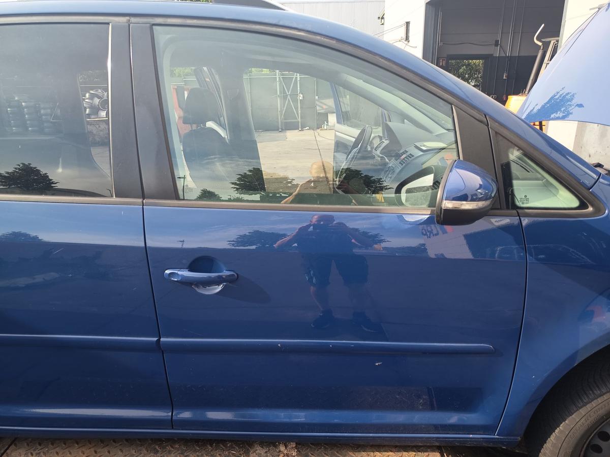 VW Touran GP 1T original T&uuml;r vorn rechts Beifahrer Rohbau L5M Indienblau Bj 2009