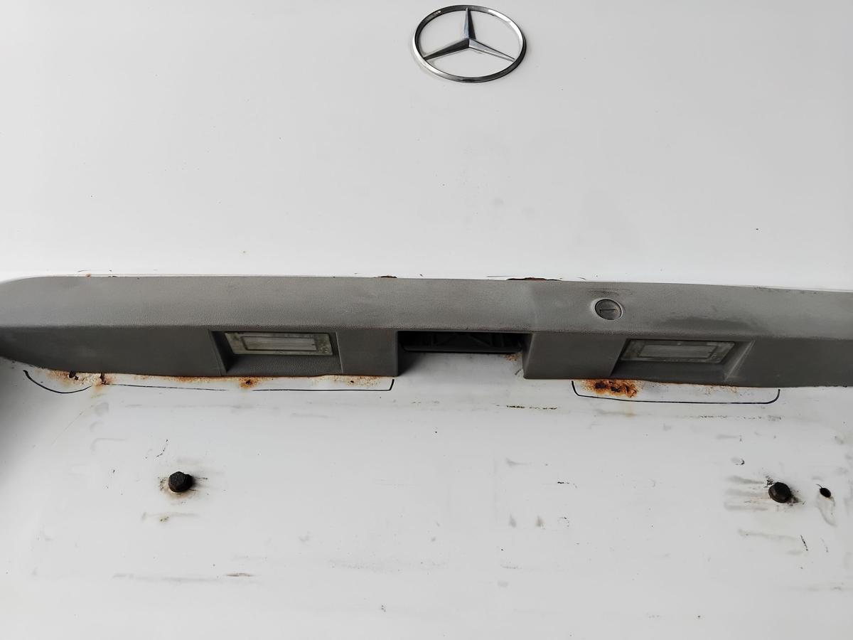 Mercedes Benz Vito 638 Kastenwagen Heckklappe arktikweiss 9147 BJ2003 M&auml;ngel