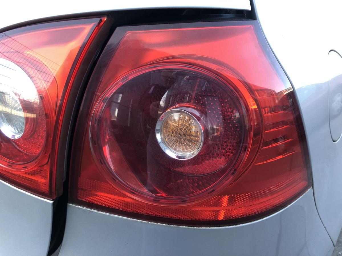 VW Golf 5 V 1K R&uuml;ckleuchte rechts R&uuml;cklicht Heckleuchte f&uuml;r 3 und 5 t&uuml;rer