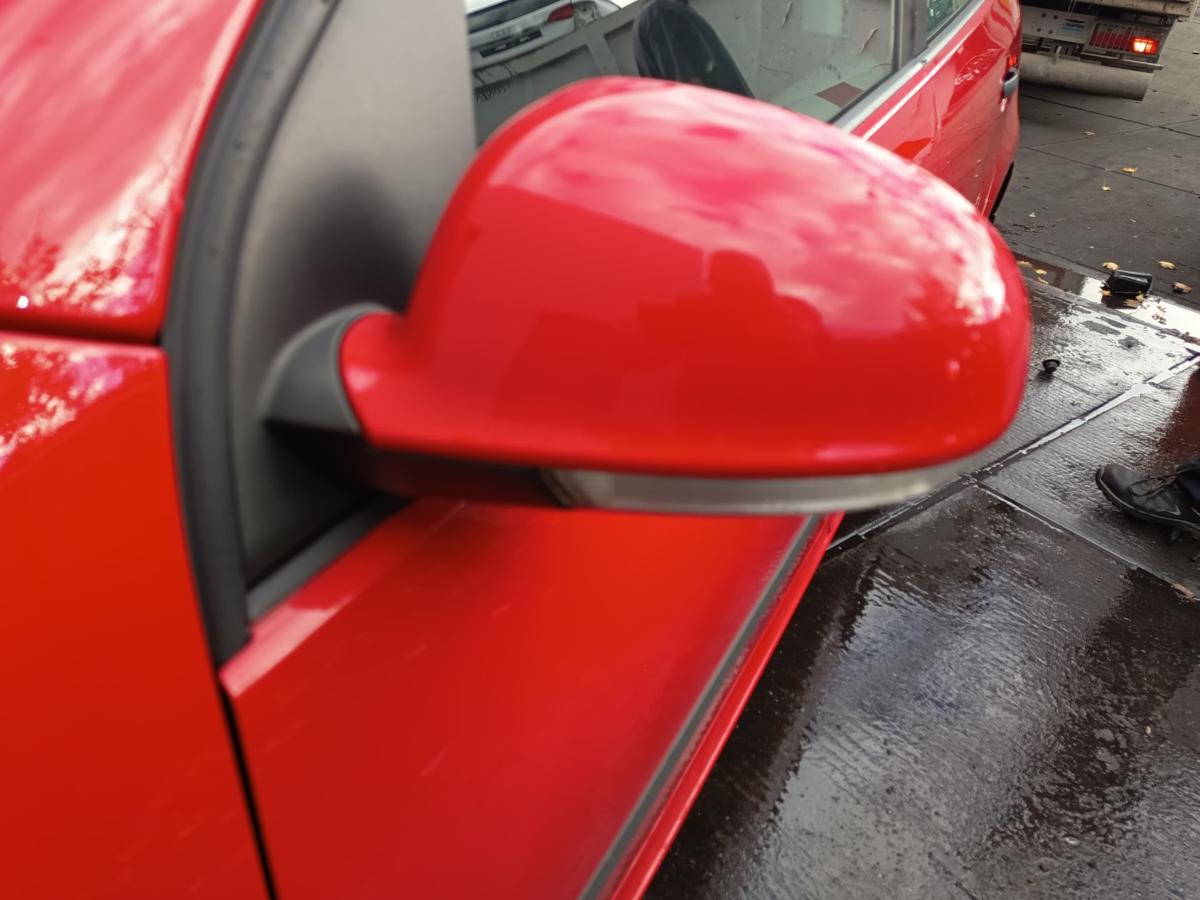 VW Golf V 5 orig Außenspiegel links Fahrer elektrisch LY3D Tornadorot Bj 2004