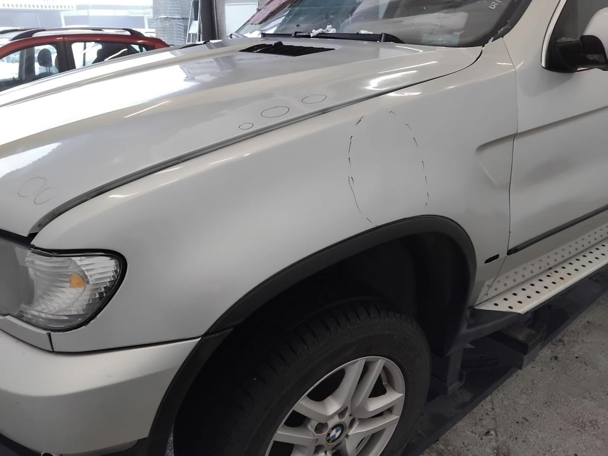 BMW X5 E53 original Kotfl&uuml;gel vorn links titansilbermetallic 354/7 BJ2000 Mangel