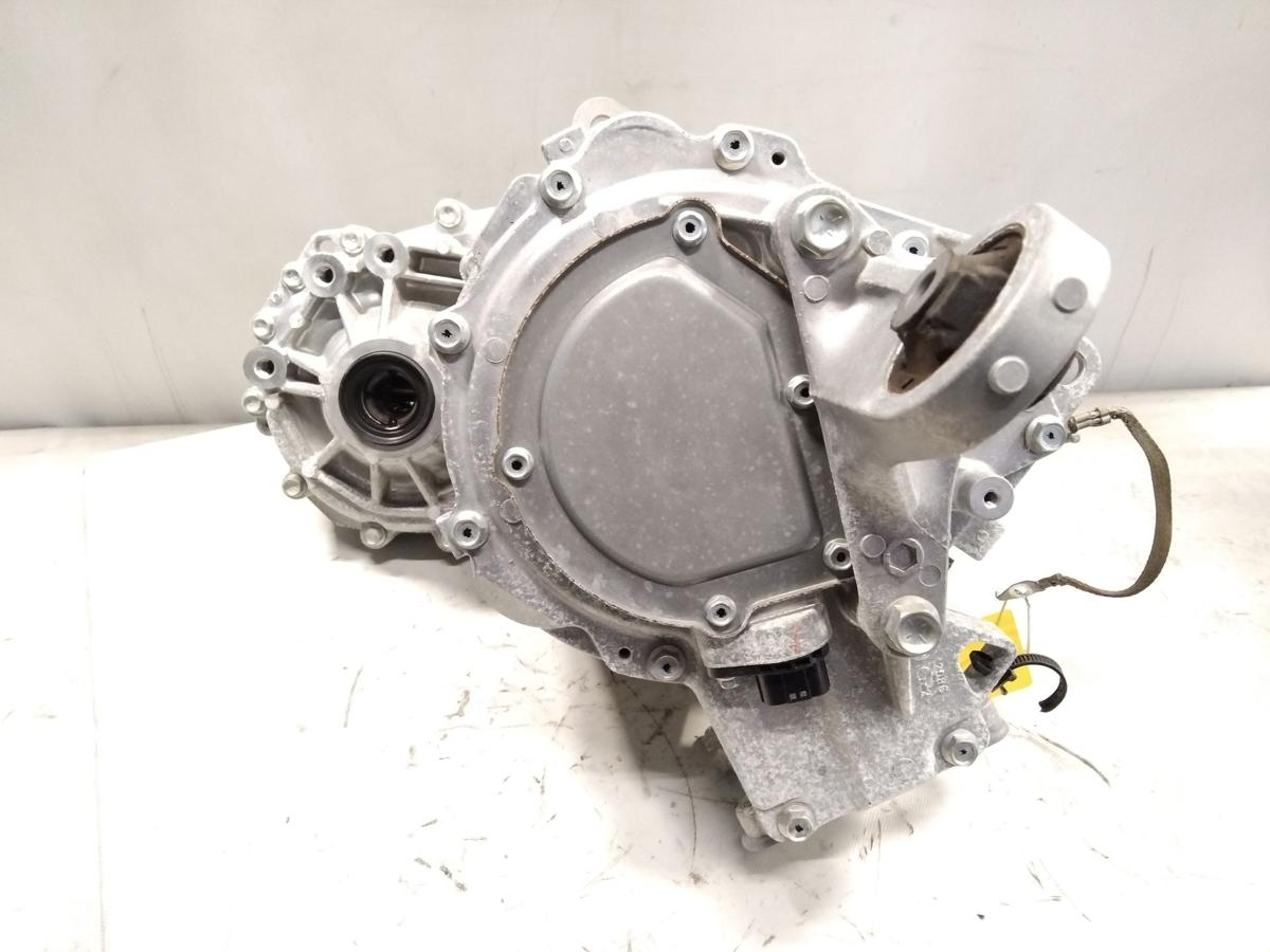 Mitsubishi Eclipse Cross Hybrid Hinterachsantrieb mit Elektromotor 8km Bj.2024