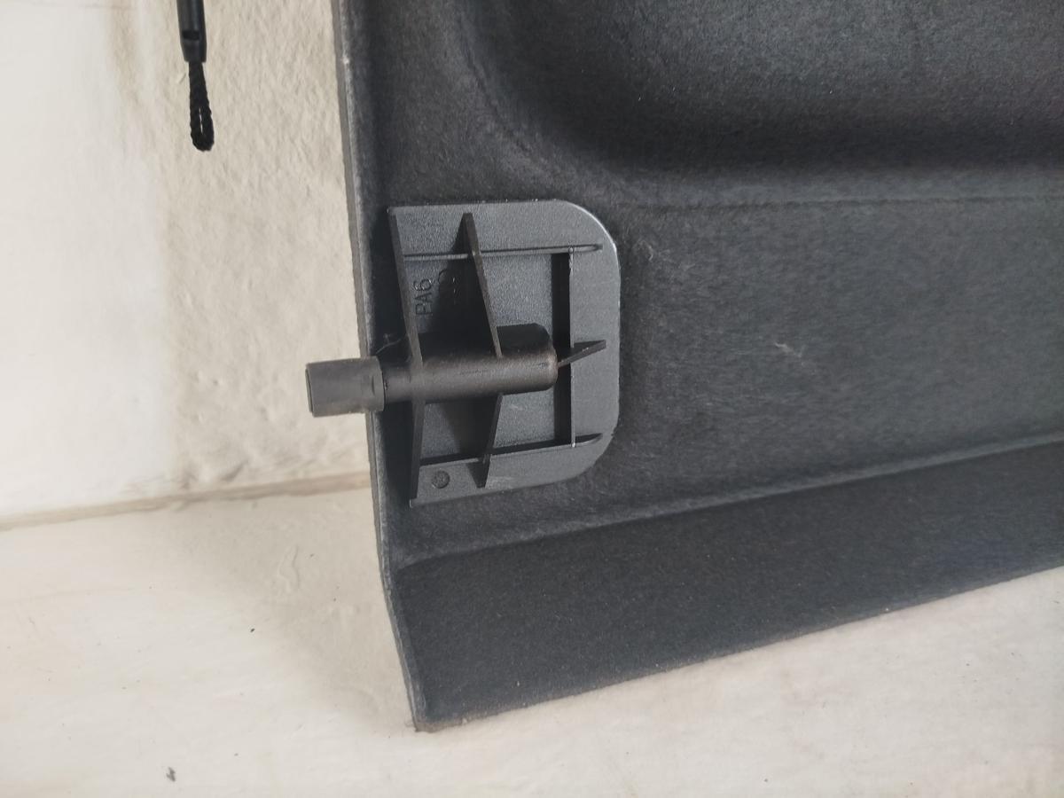 Audi Q2 Typ AG Hutablage Heckablage Kofferraumabdeckung OEM Laderaumabdeckung