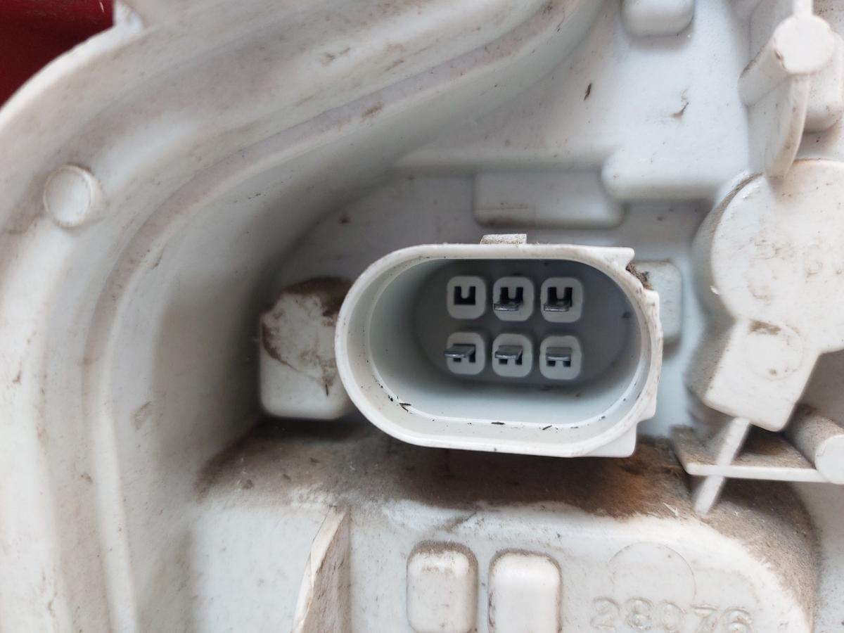 Audi A3 8P R&uuml;ckleuchte rechts R&uuml;cklicht Heckleuchte nur 3 t&uuml;rer bis 2008