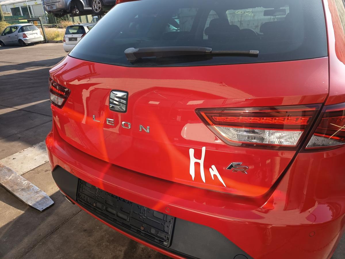 Seat Leon ST 5F original Heckklappe mit Scheibe LS3H Emocion Rot EZ2015