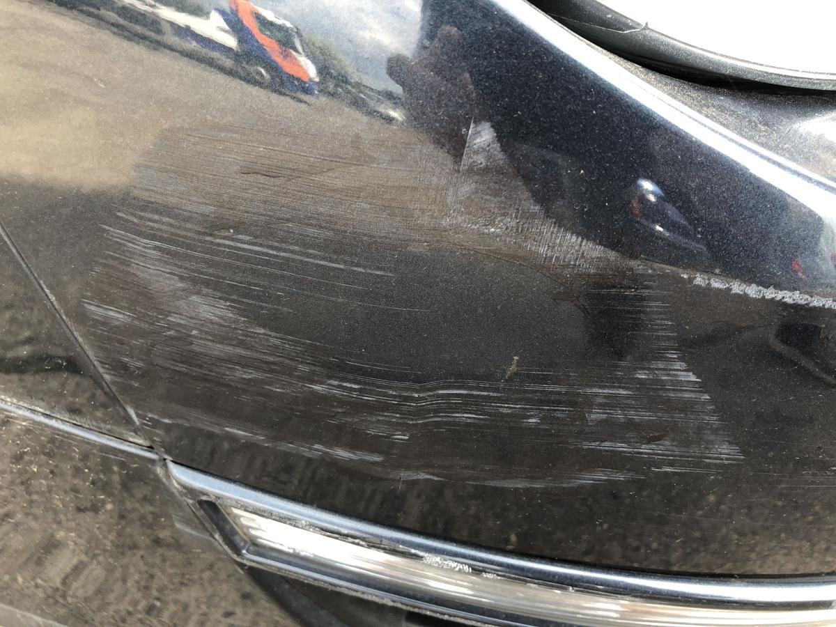 VW Passat 3C B6 Sto&szlig;f&auml;nger vorn Frontsch&uuml;rze Grill Nebel LC5F Blue Graphit