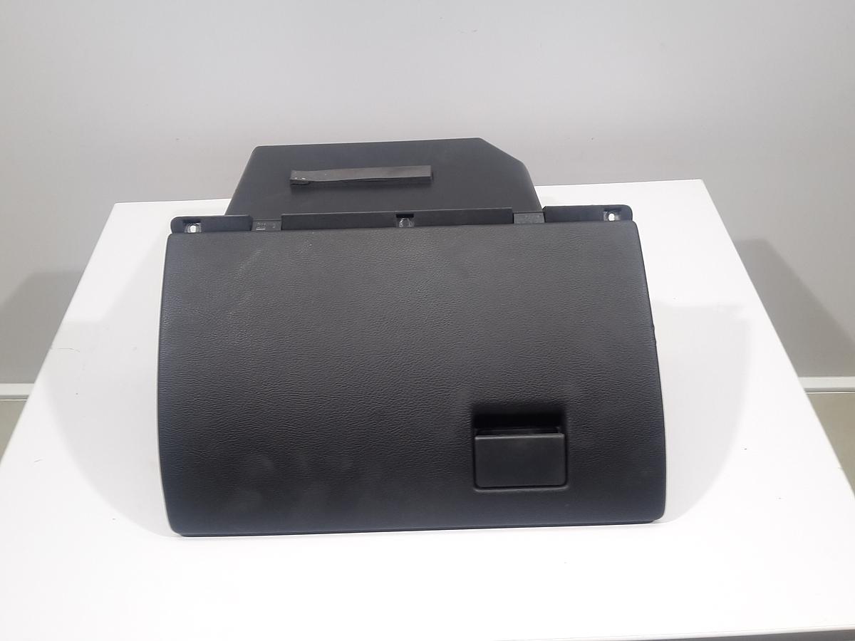Opel Astra G Limo org. Handschuhfach Ablagefach vorne schwarz Bj 2003