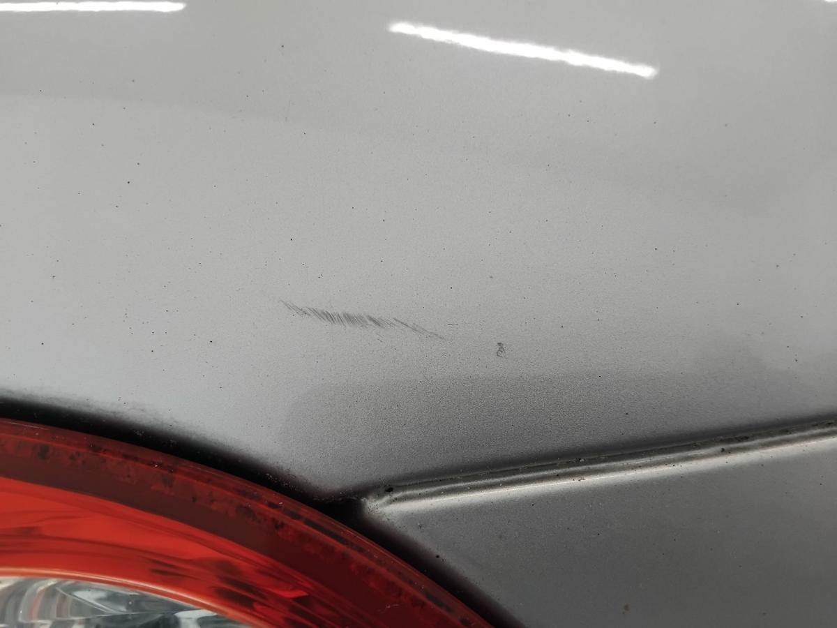 Mercedes E-Klasse Kombi S211 Heckklappe C744 brillantsilber inkl. Scheibe BJ2004