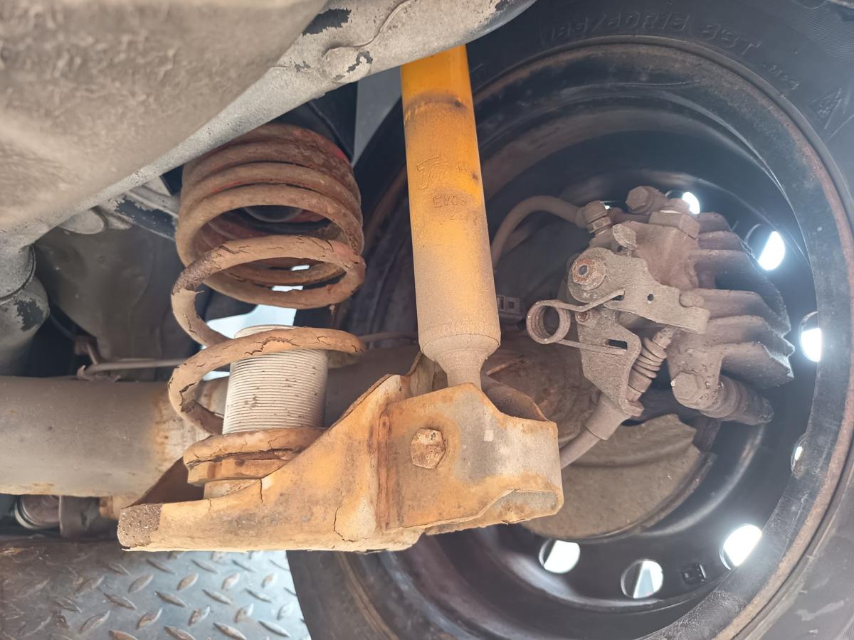 VW Polo V 6C original Hinterachse Tr&auml;ger scheibengebremst 150Tkm Bj 2014