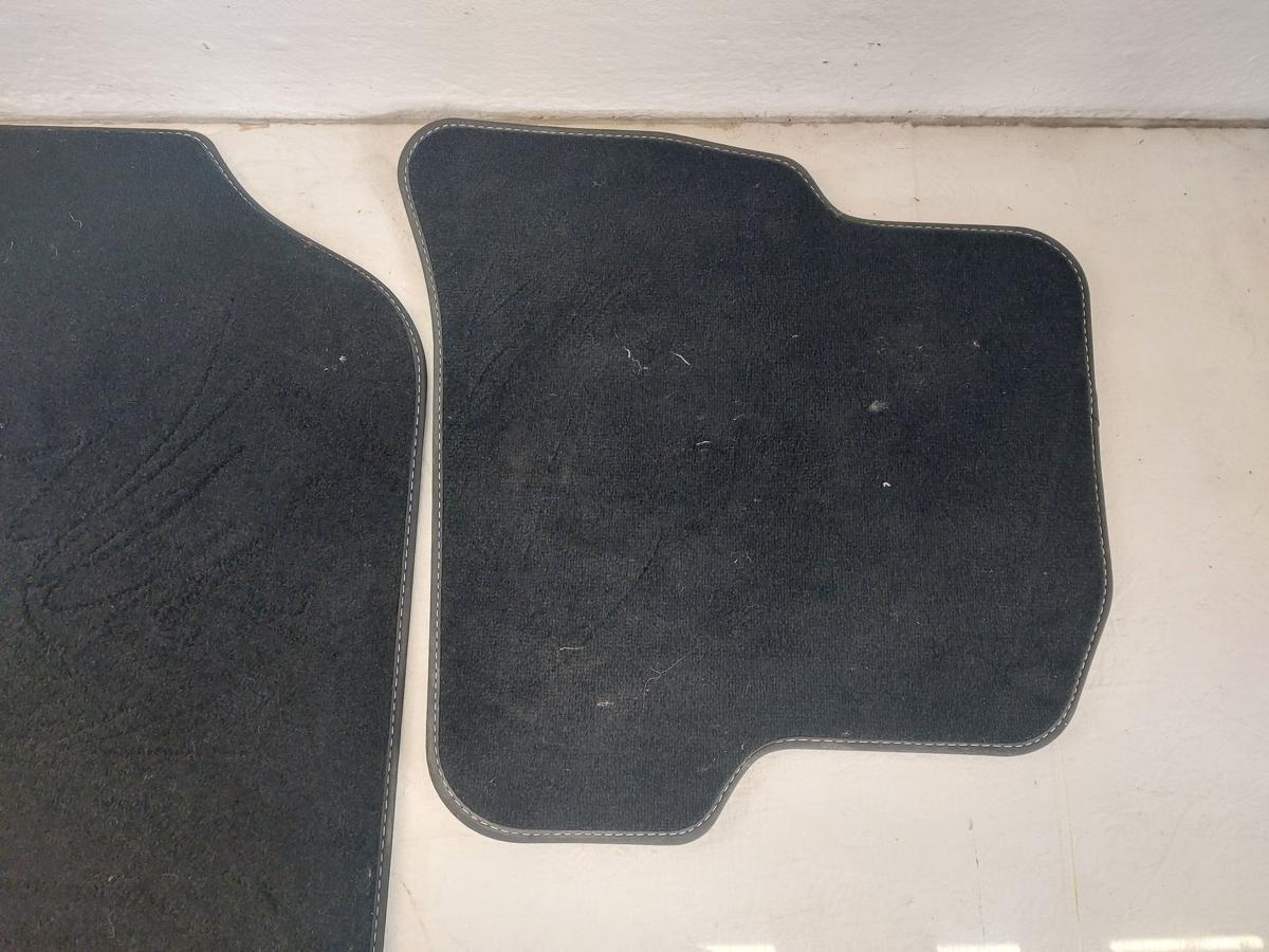 VW Polo 6R Satz Fussmatten 4 teilig Teppich vorn hinten links rechts Velour