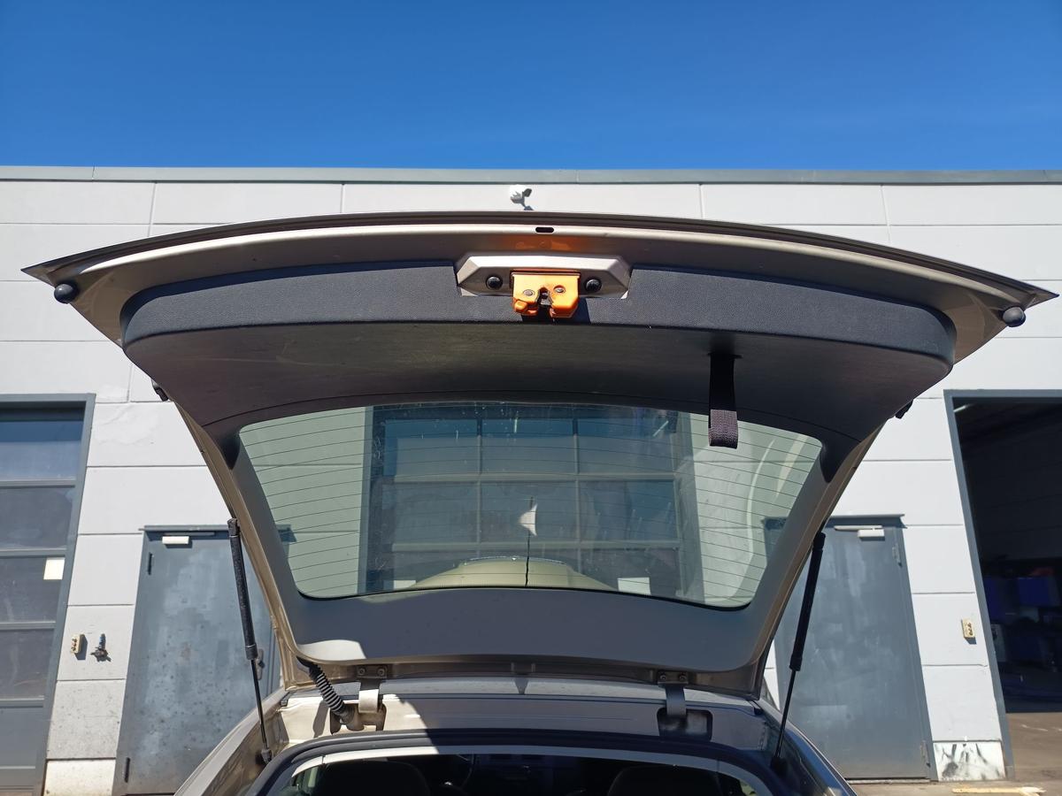 Skoda Fabia 6Y Kombi original Heckklappe mit Scheibe 9201 Sahara Beige Bj 2004