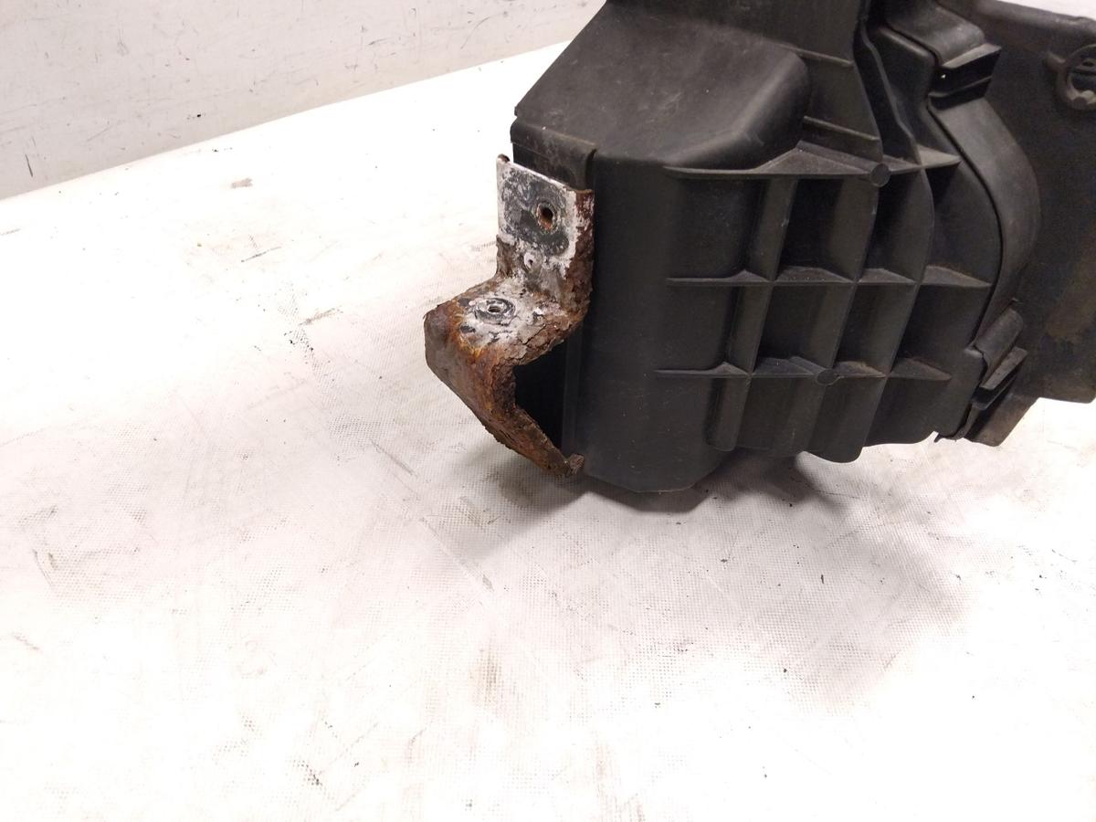 Audi A1 8X original Schlosstr&auml;ger Frontmittelteil inkl. Haubenschlo&szlig; BJ2010