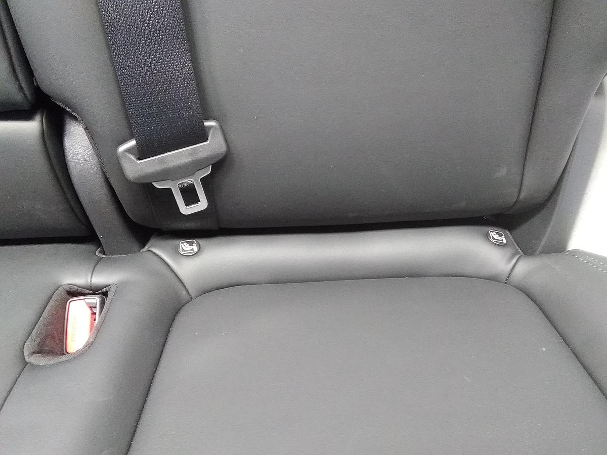 Tesla Model Y original Rücksitzbank Sitzbank hinten schwarz Pure Black