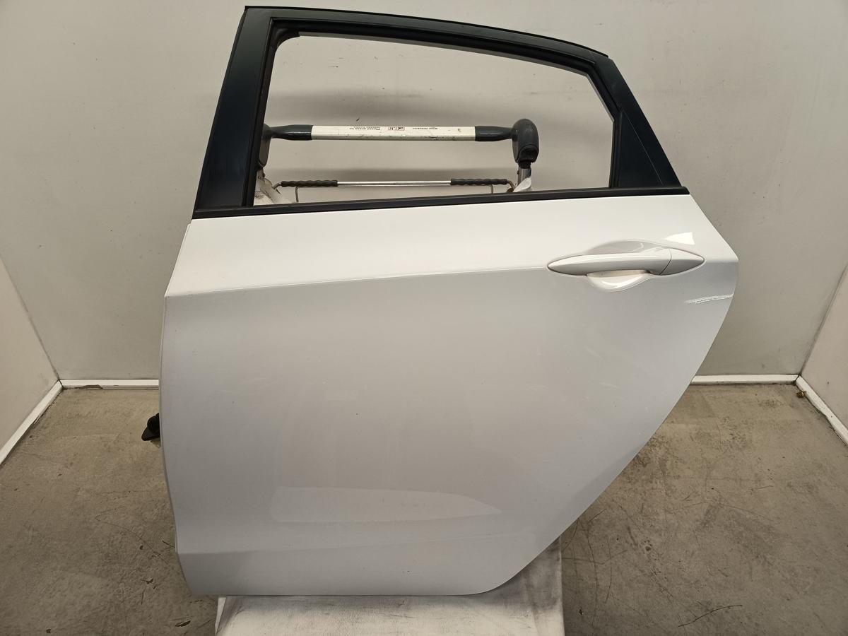 Hyundai i30 GD orig Tür hinten links manueller Fensterheber CREAMY WHITE Bj 2013