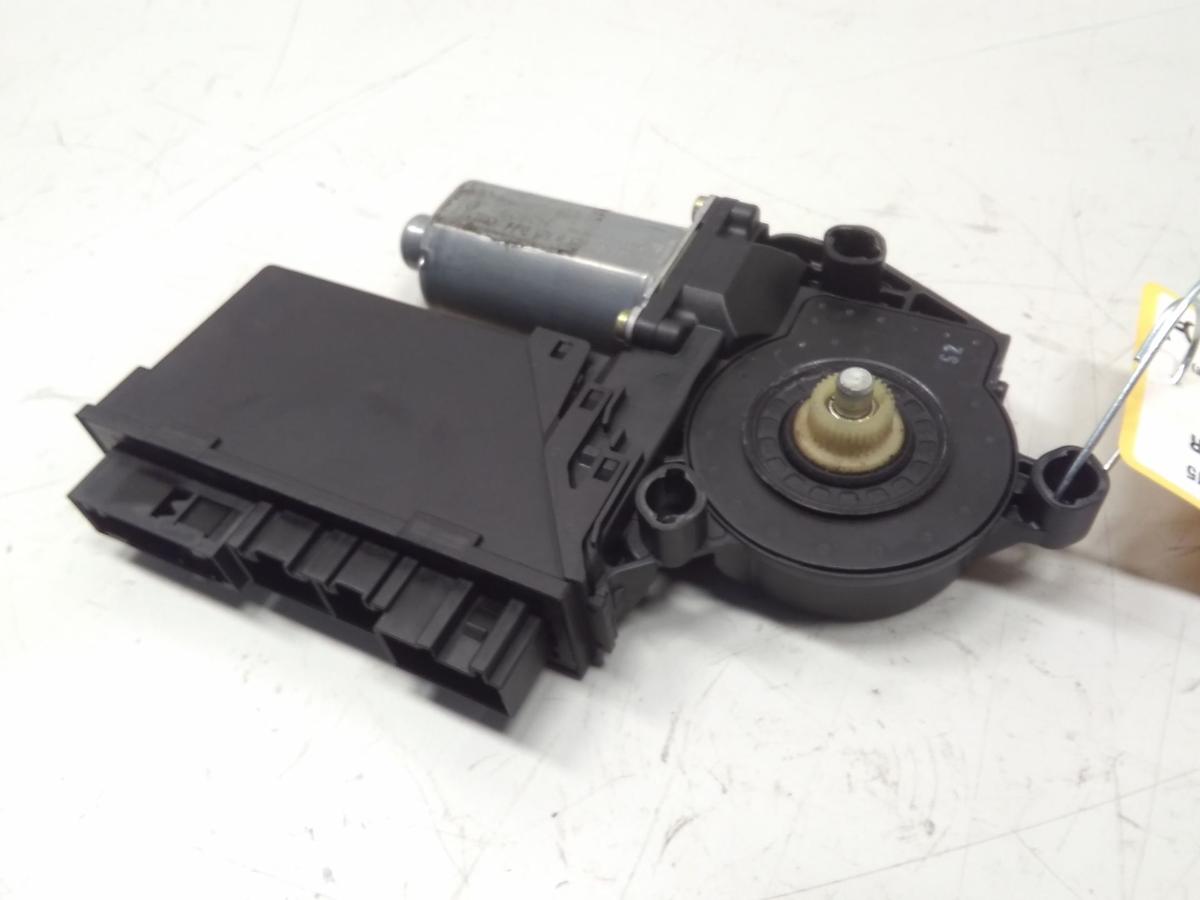 Audi A8 4E original Fensterhebermotor hinten links 4E0959801C 0130821764 BJ2004