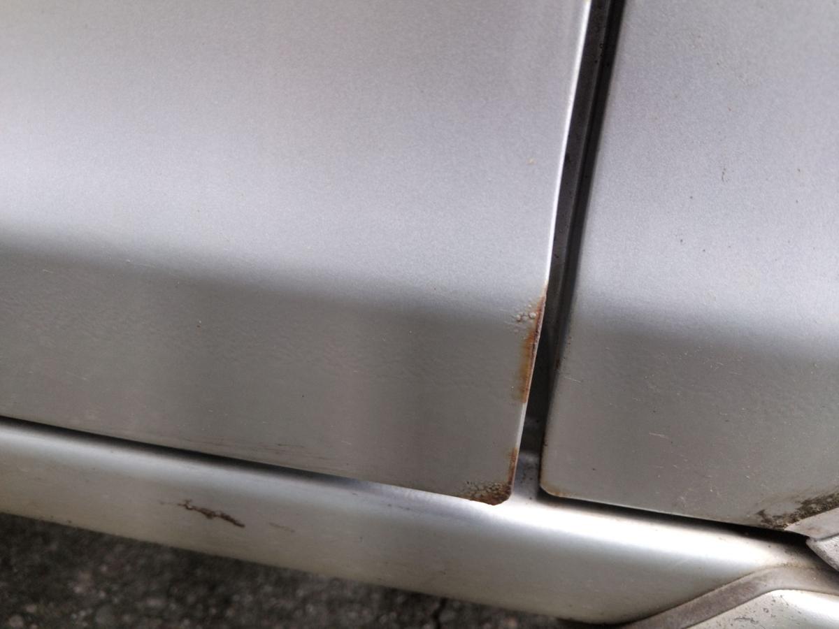 Toyota Yaris Verso original Tür vorn links Fahrertür silber 1E7 BJ2004