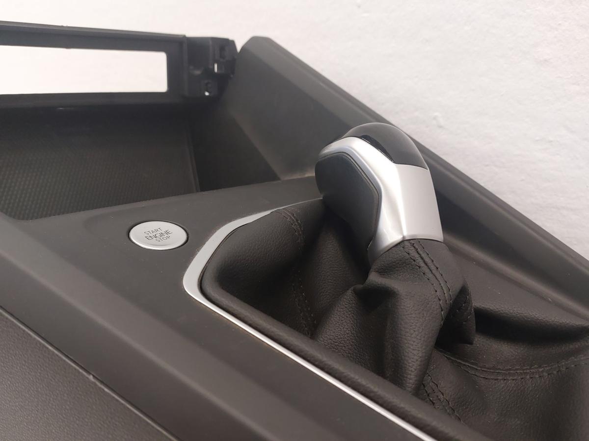 VW Golf 8 VIII CD Variant Mittelkonsole Mitteltunnel mit Armlehne Mittelarmlehne