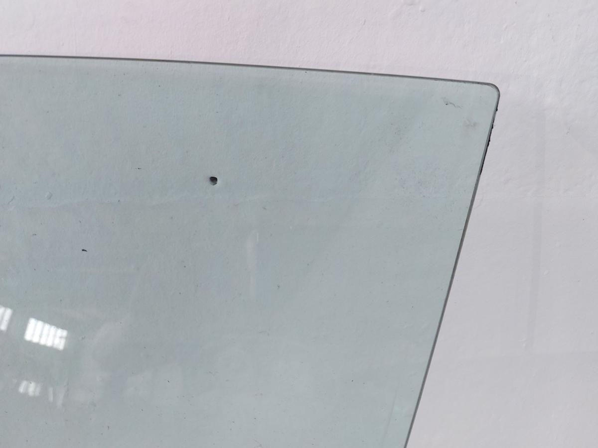 Ford Fiesta JA8 T&uuml;rscheibe vorn links Fahrert&uuml;r nur 3 t&uuml;rer Scheibe Colorglas