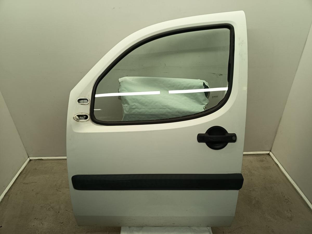 Fiat Doblo 223 original T&uuml;r vorne links wei&szlig; Baujahr 2009