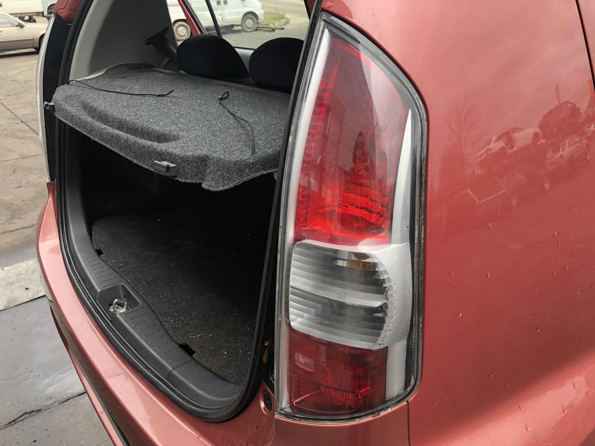 Daihatsu Sirion M300 original R&uuml;ckleuchte rechts Heck/Schluss/Licht Bj 2005