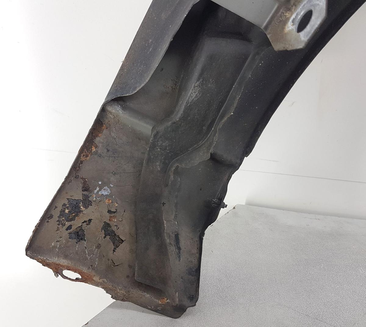Ford Mondeo BWY Kotflügel links in Panther Schwarz Met Bj2005
