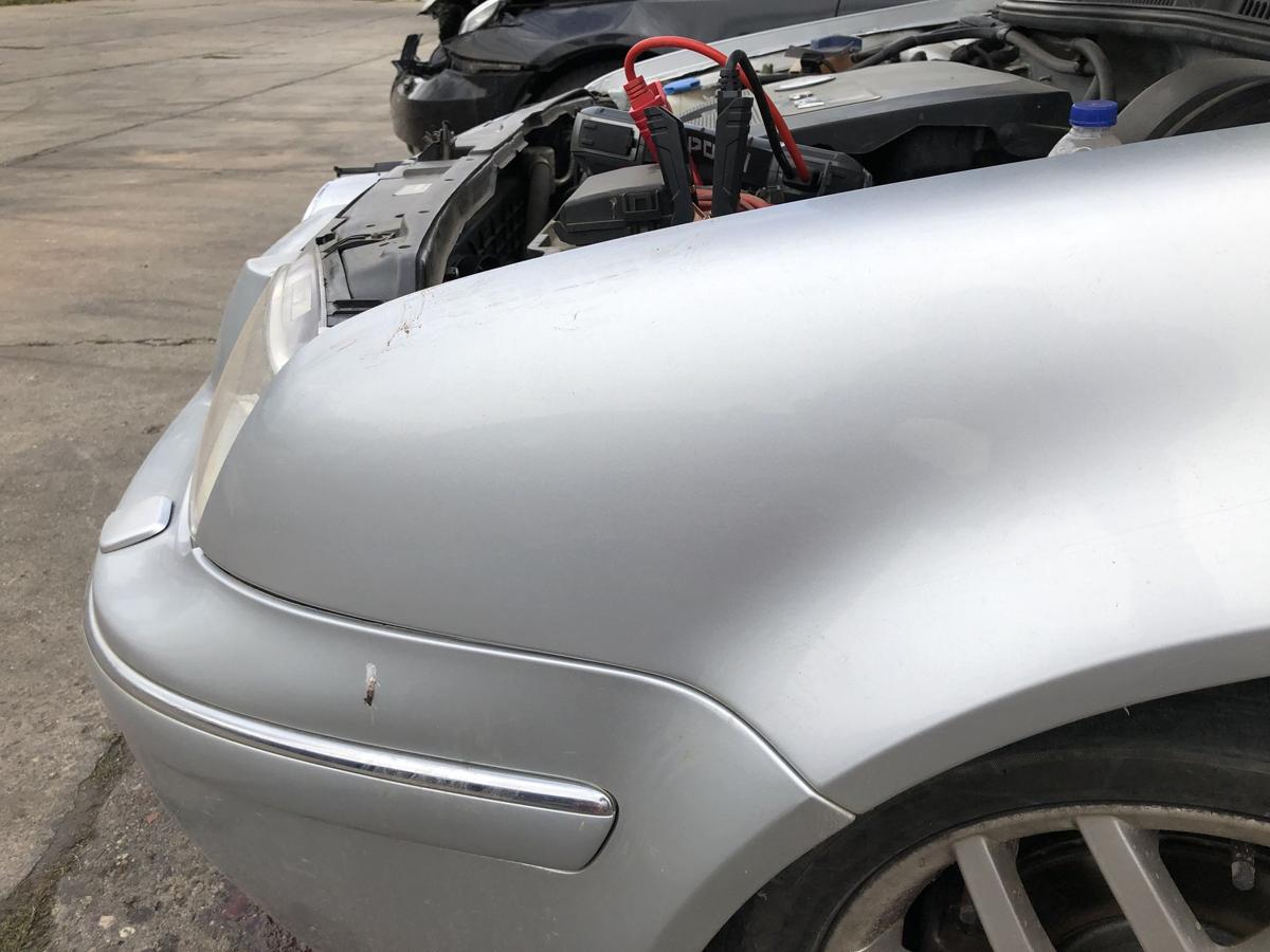 VW Bora 1J Kotfl&uuml;gel vorn links Fahrerseite Seitenwand LA7W Reflexsilber Met