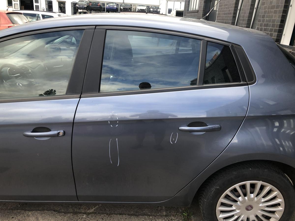 Fiat Bravo 198 T&uuml;r hinten links Fondt&uuml;r im Rohbau VR890/B Blu Avio