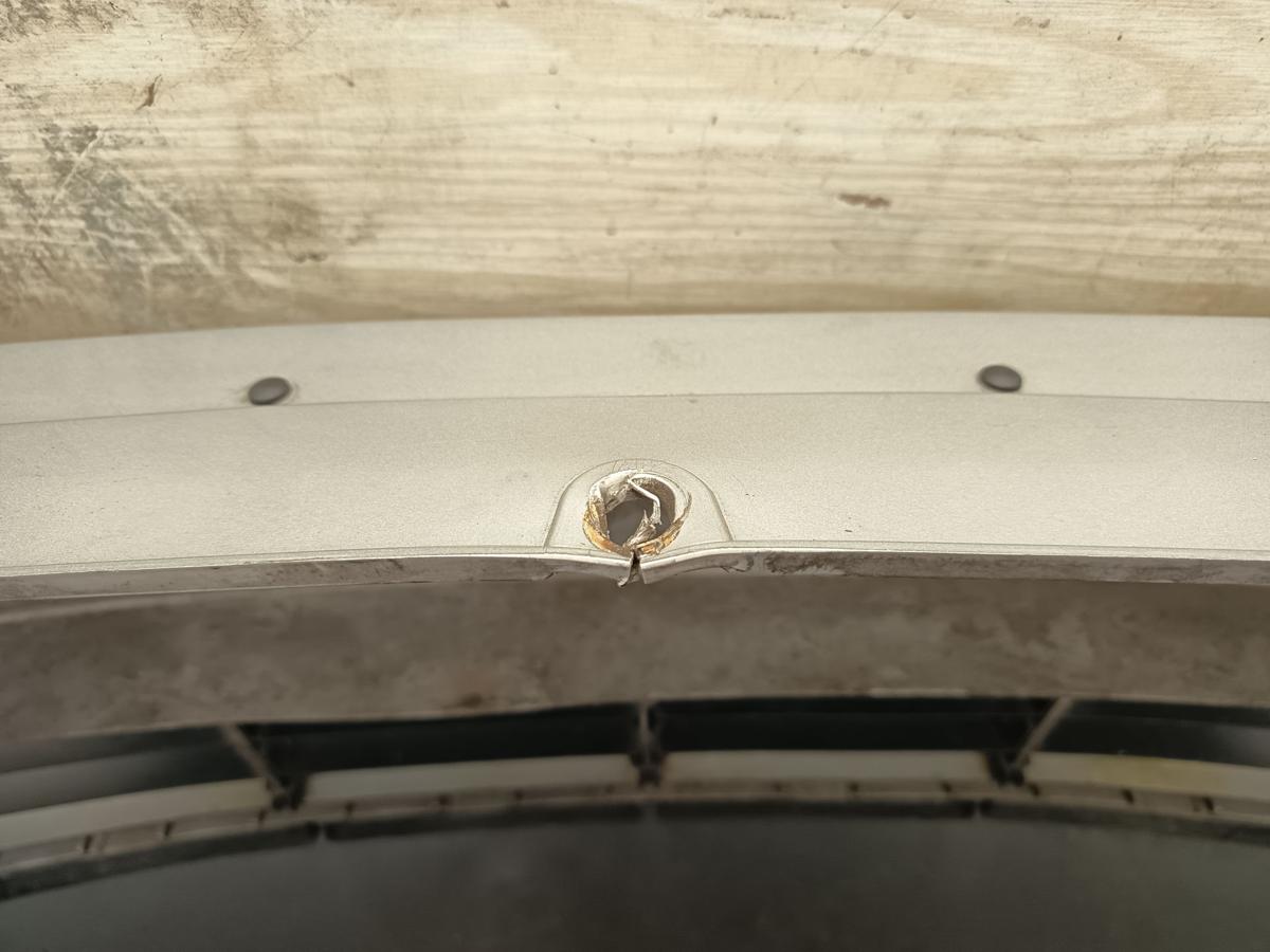 Skoda Octavia 1Z original Sto&szlig;stange vorne LF7T Silber vor Facelift Bj 2007