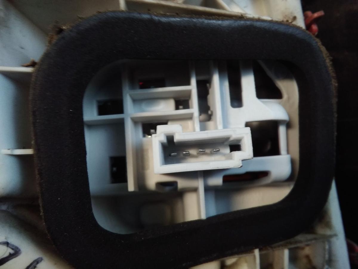 Opel Meriva B original R&uuml;ckleuchte Heckleuchte rechts au&szlig;en BJ2013