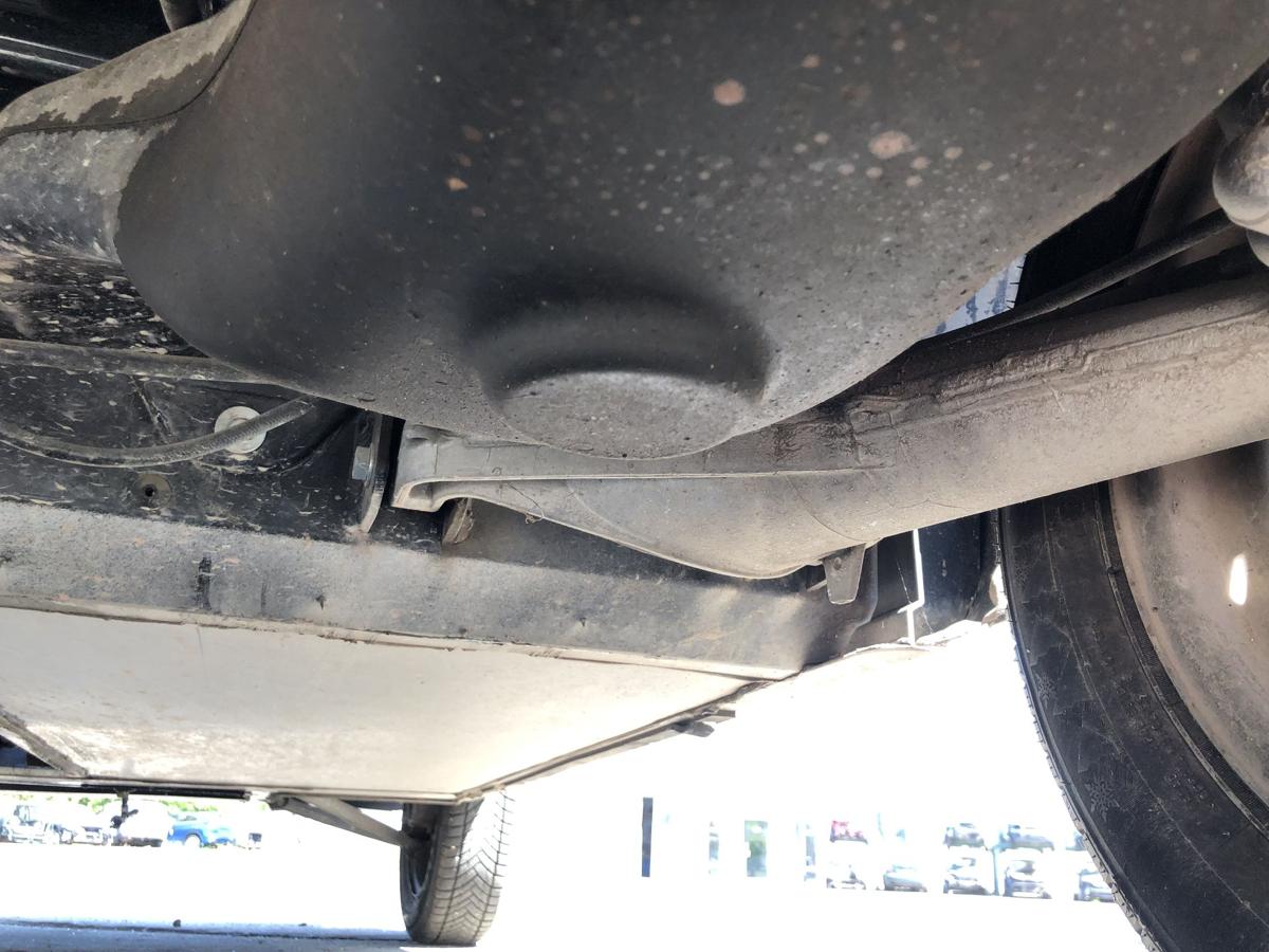 Aixam Minauto Access Modell 21 Achsschenkel hinten rechts Achse Trommelbremse