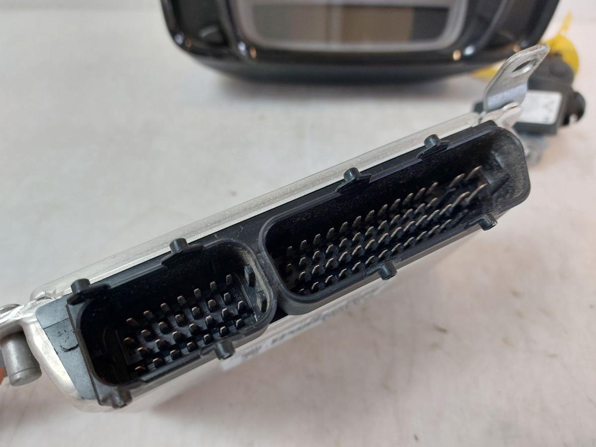 Smart 451 fortwo Kombiinstrument Tacho Motorsteuergerät Technikpaket Schlüssel